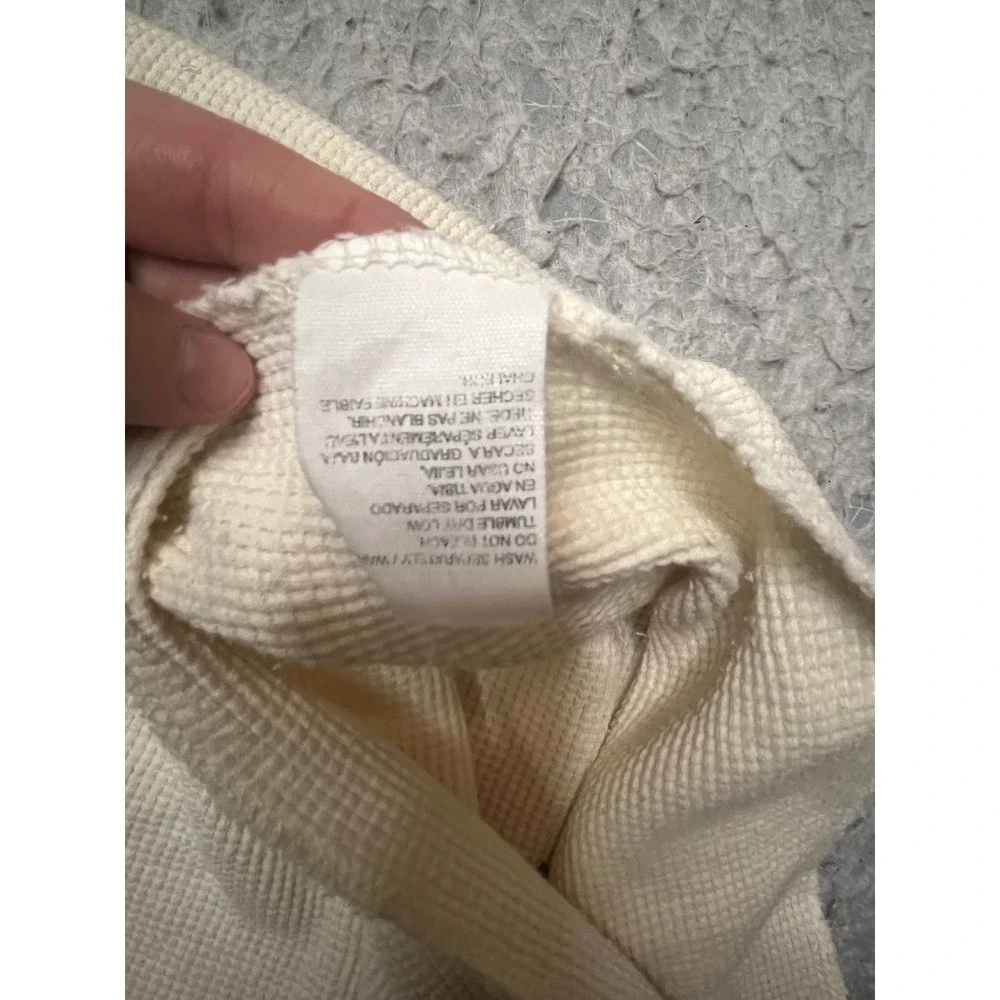 N/A simple hue bottom